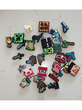 NWT 30 'MineCraft' Jibbitz